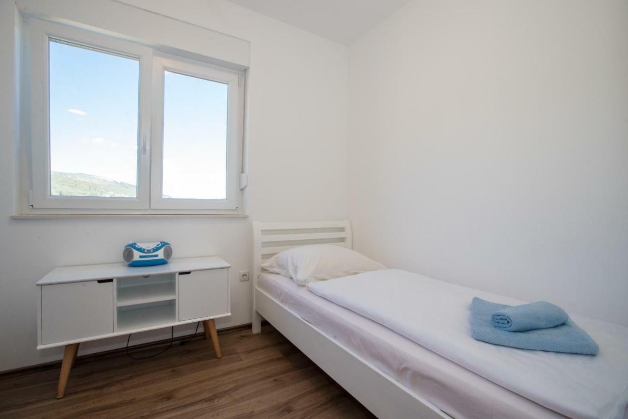 Apartments Petrusic Supetarska Draga Eksteriør billede
